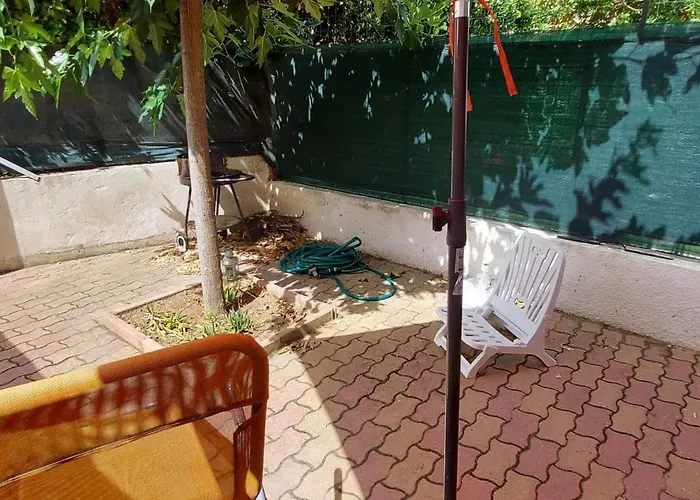Rdc, Proche Et Commerces, Terrasse, Wifi Gratuit, Park 1 Voiture, 4 Couchages - Fr-1-423-230 Le Grau-dʼAgde