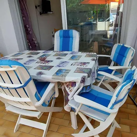 Rdc, Proche Et Commerces, Terrasse, Wifi Gratuit, Park 1 Voiture, 4 Couchages - Fr-1-423-230
