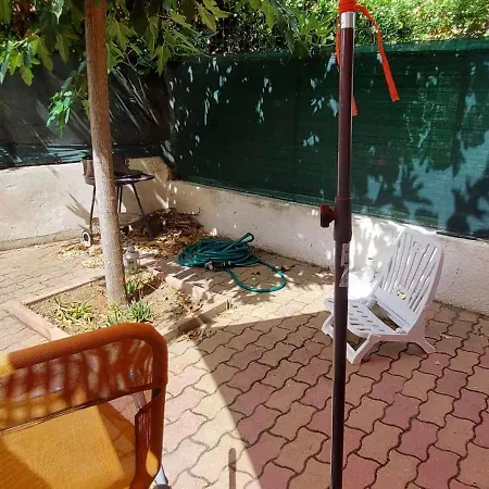 Rdc, Proche Et Commerces, Terrasse, Wifi Gratuit, Park 1 Voiture, 4 Couchages - Fr-1-423-230 Le Grau-d'Agde
