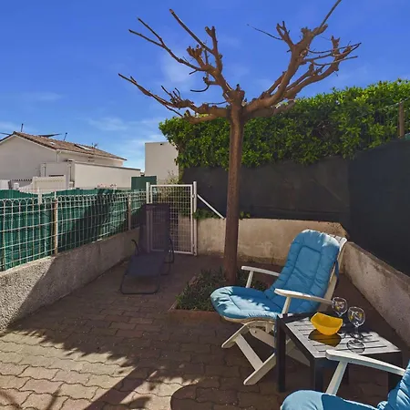Rdc, Proche Et Commerces, Terrasse, Wifi Gratuit, Park 1 Voiture, 4 Couchages - Fr-1-423-230 * Le Grau-dʼAgde