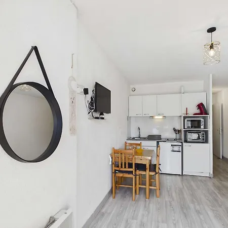 Apartmán Rdc, Proche Et Commerces, Terrasse, Wifi Gratuit, Park 1 Voiture, 4 Couchages - Fr-1-423-230 *