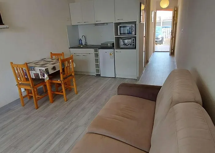 Appartamento Rdc, Proche Et Commerces, Terrasse, Wifi Gratuit, Park 1 Voiture, 4 Couchages - Fr-1-423-230